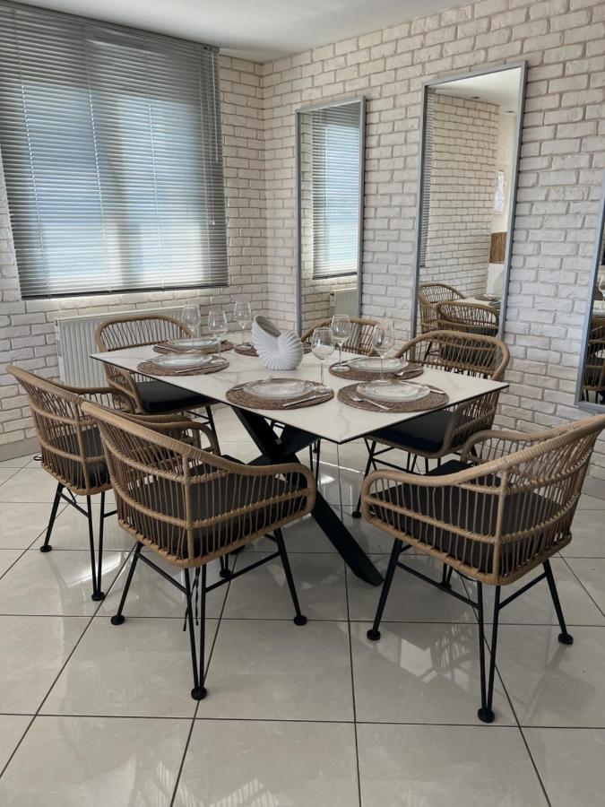 Richard's 6 Personnes 3 Apartment